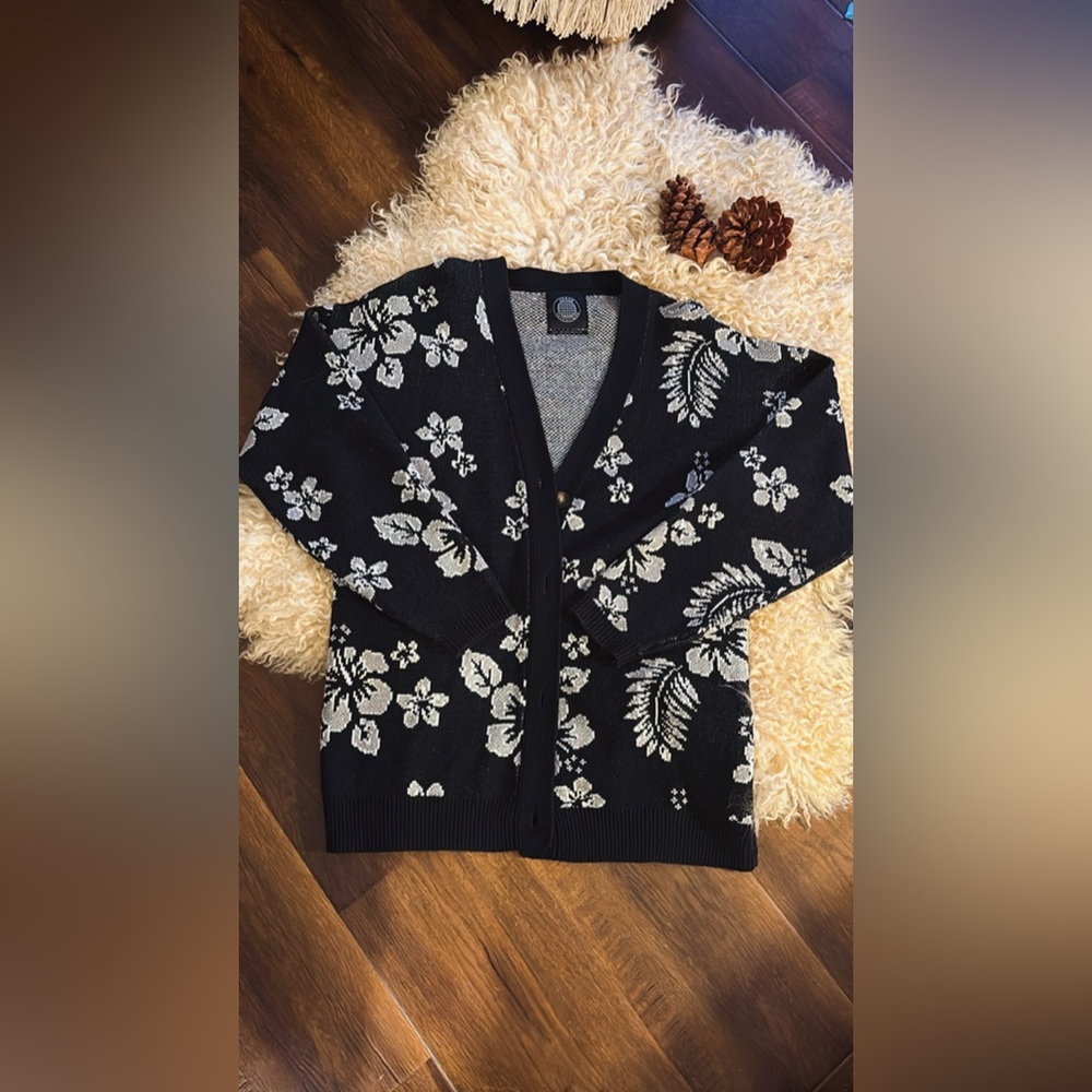 Urban Outfitters Black and White Floral Cardigan